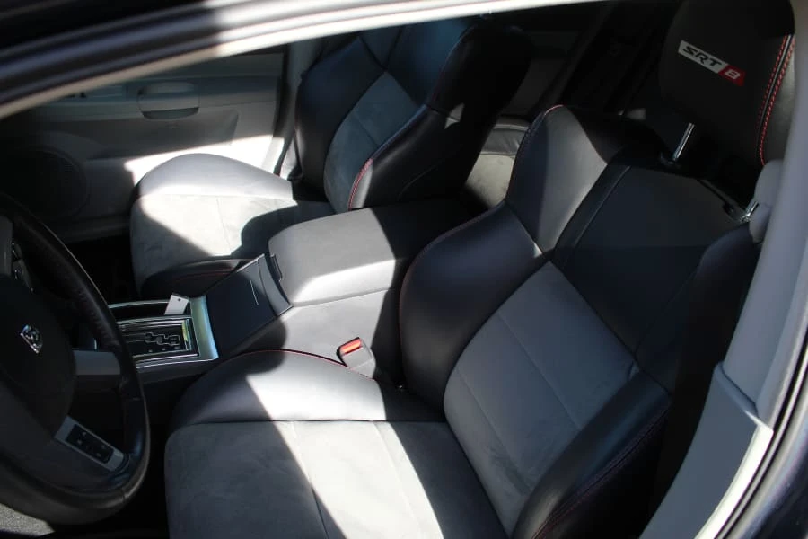 2007 Dodge Magnum SRT8 2nd Gen - Image 16 of 22