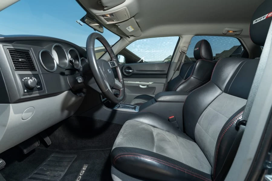 2007 Dodge Magnum SRT8 2nd Gen - Image 23 of 31