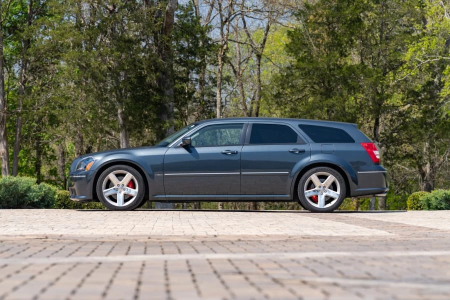 2007 Dodge Magnum SRT8 2nd Gen - Image 10 of 31