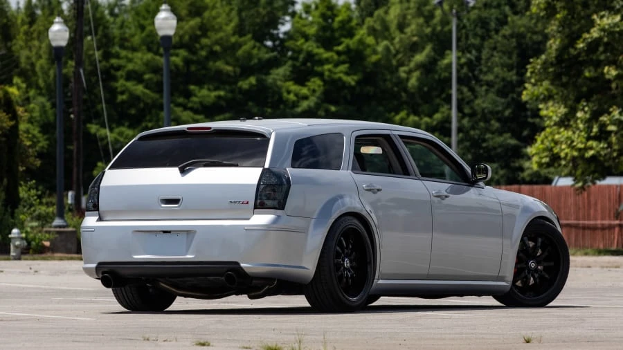 2007 Dodge Magnum SRT8 2nd Gen - Image 3 of 12