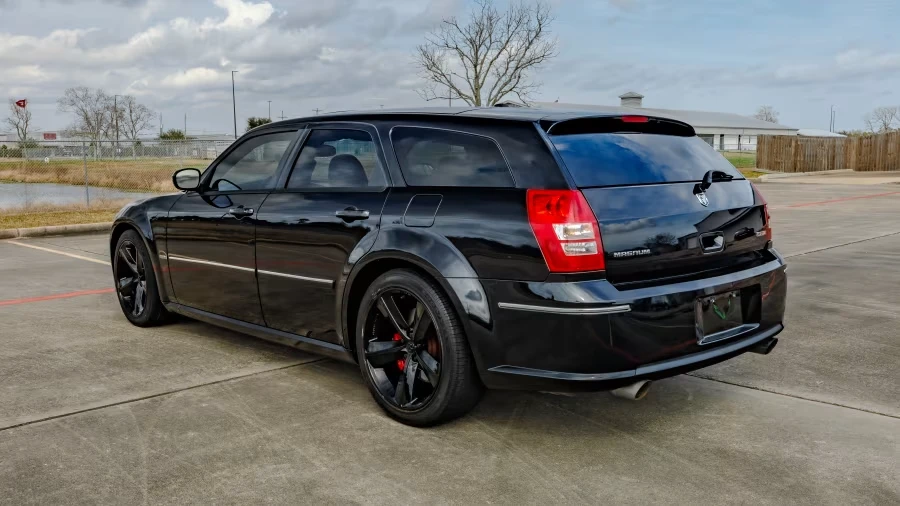 2007 Dodge Magnum SRT8 2nd Gen - Image 6 of 9