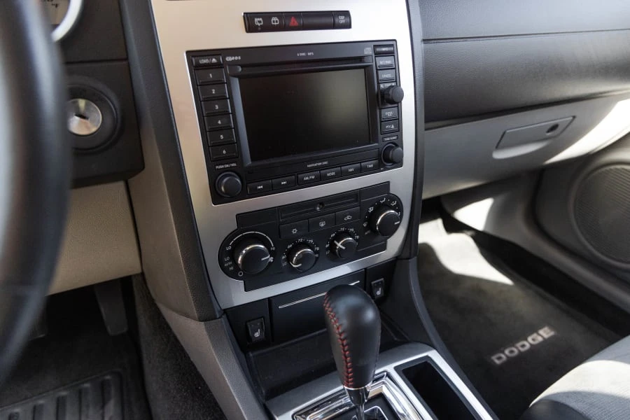 2007 Dodge Magnum SRT8 2nd Gen - Image 16 of 24