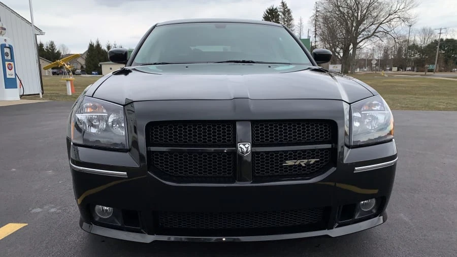2007 Dodge Magnum SRT8 2nd Gen - Image 8 of 9