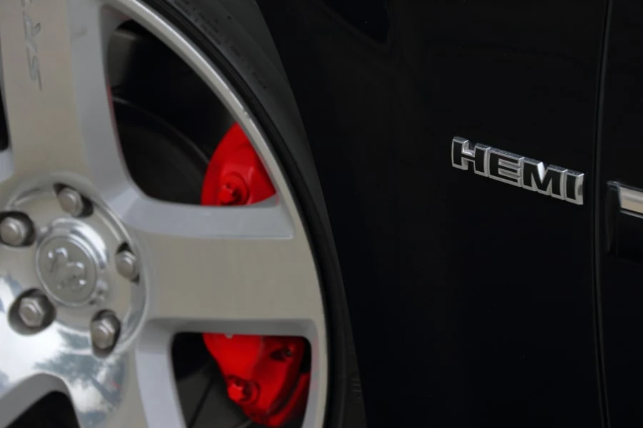 2007 Dodge Magnum SRT8 2nd Gen - Image 11 of 31