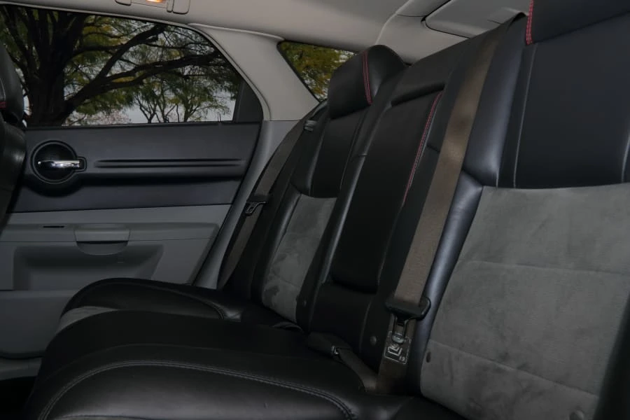 2007 Dodge Magnum SRT8 2nd Gen - Image 29 of 31
