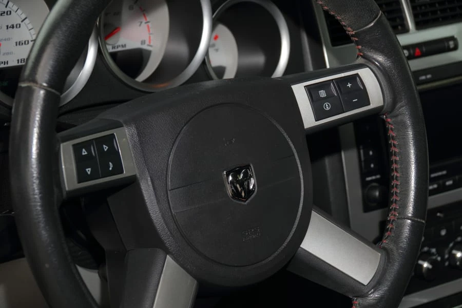 2007 Dodge Magnum SRT8 2nd Gen - Image 27 of 31