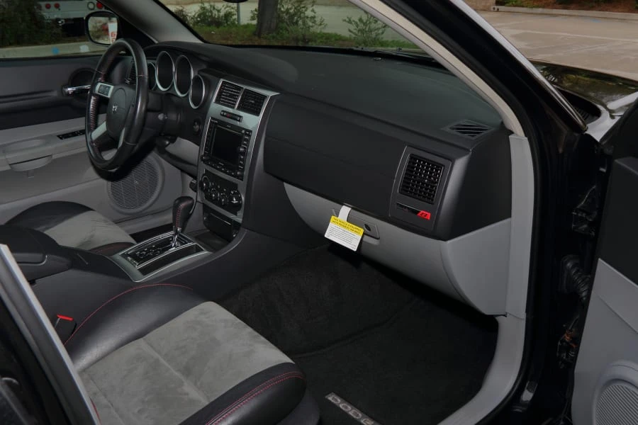 2007 Dodge Magnum SRT8 2nd Gen - Image 25 of 31