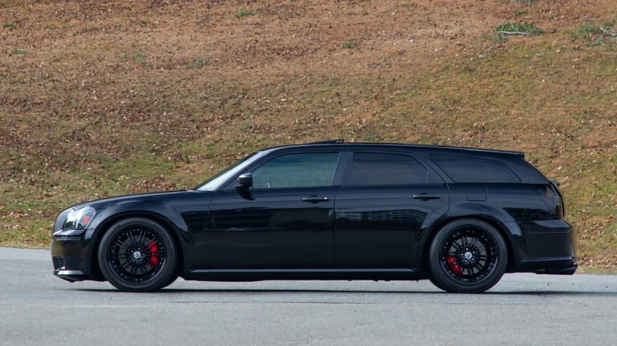 2007 Dodge Magnum SRT8 2nd Gen - Image 2 of 20