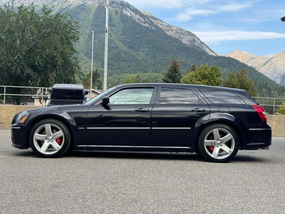 2007 Dodge Magnum SRT8 2nd Gen - Image 12 of 31