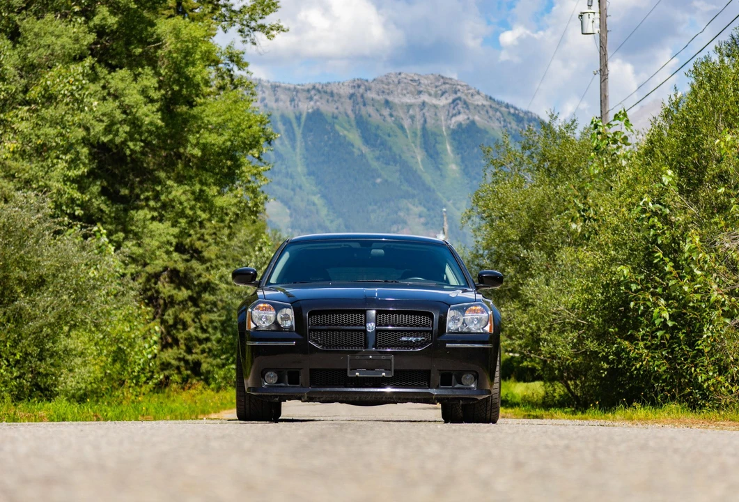 2007 Dodge Magnum SRT8 2nd Gen - Image 6 of 31