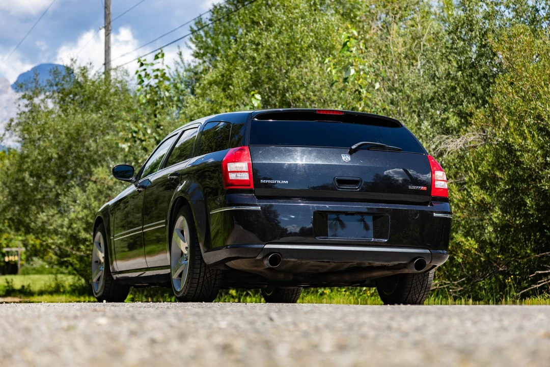 2007 Dodge Magnum SRT8 2nd Gen - Image 13 of 31