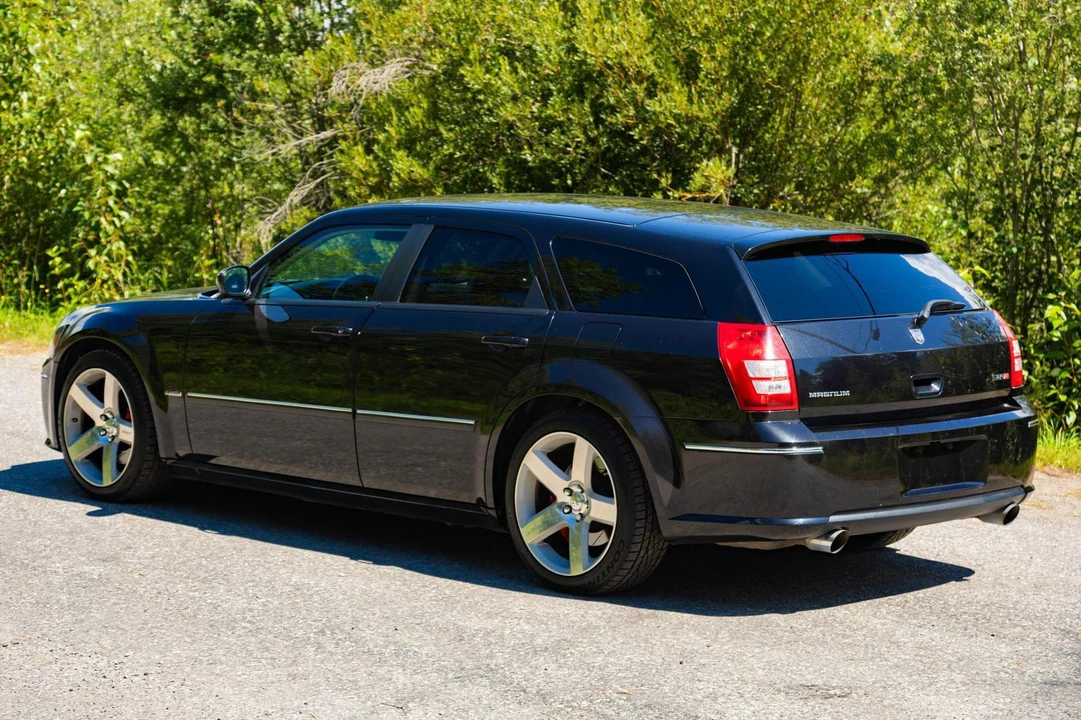 2007 Dodge Magnum SRT8 2nd Gen - Image 4 of 31