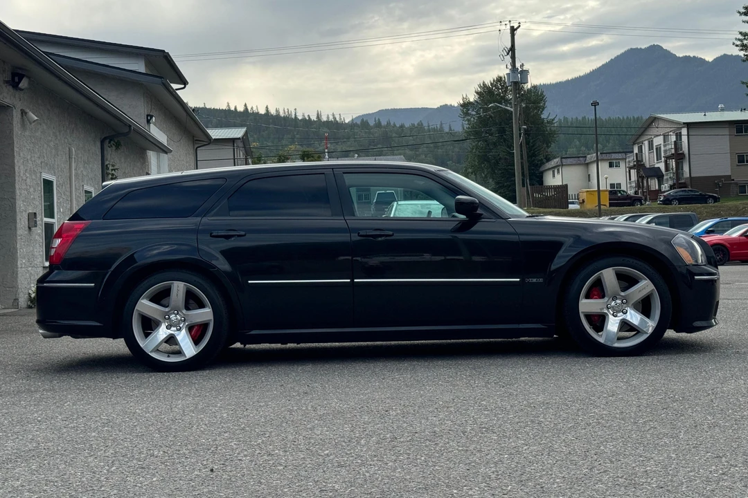 2007 Dodge Magnum SRT8 2nd Gen - Image 3 of 31