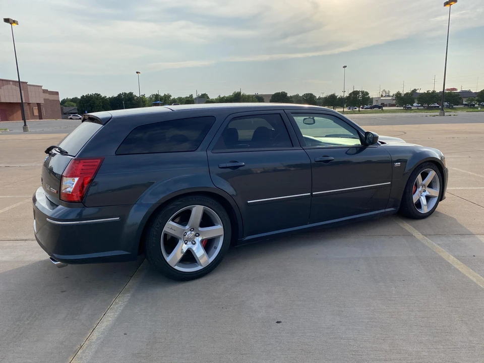 2007 Dodge Magnum SRT8 2nd Gen - Image 18 of 31