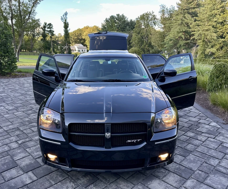 2007 Dodge Magnum SRT8 2nd Gen - Image 29 of 31