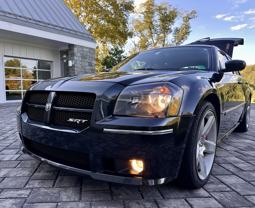 2007 Dodge Magnum SRT8 2nd Gen - Image 28 of 31