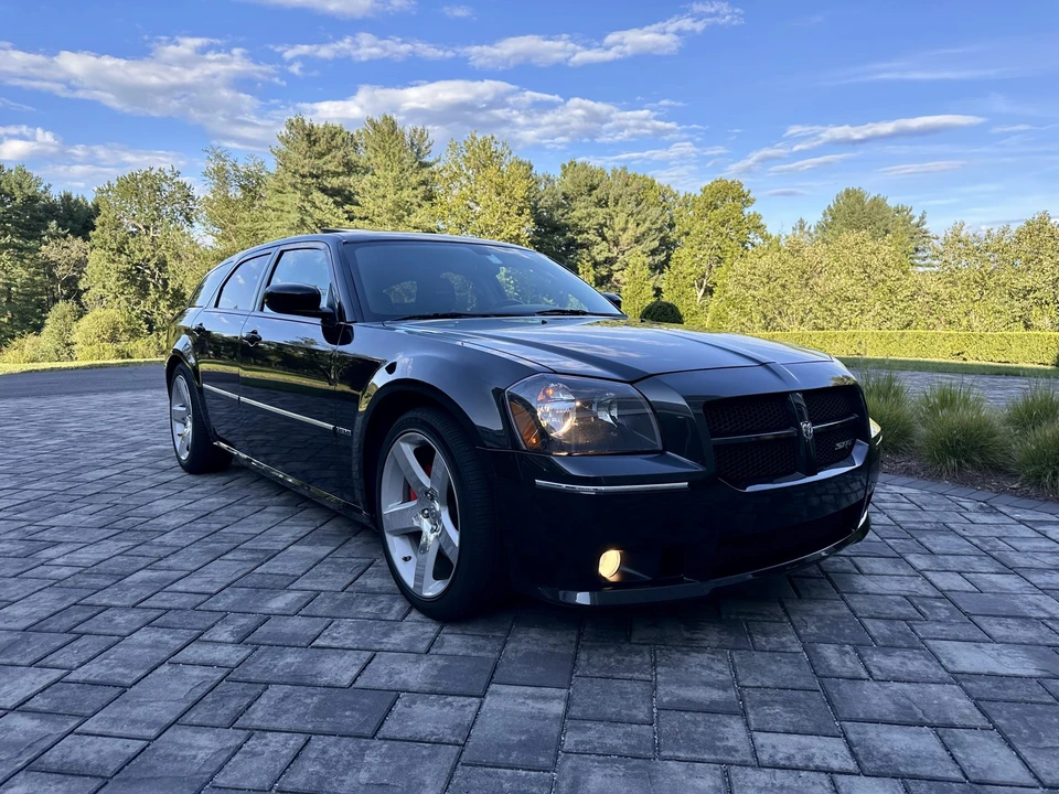 2007 Dodge Magnum SRT8 2nd Gen - Image 7 of 31