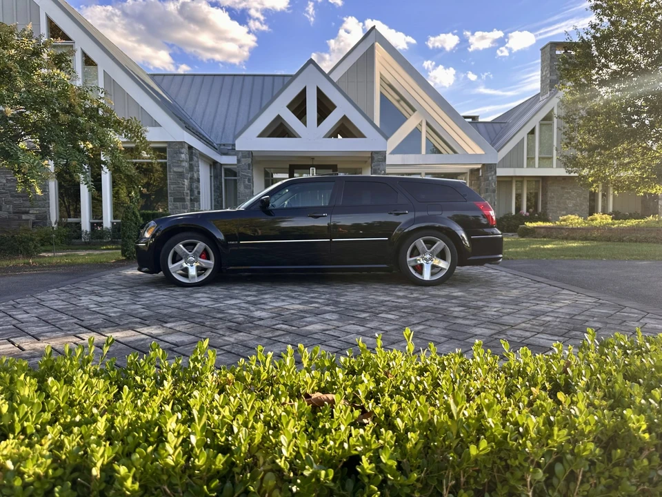 2007 Dodge Magnum SRT8 2nd Gen - Image 24 of 31