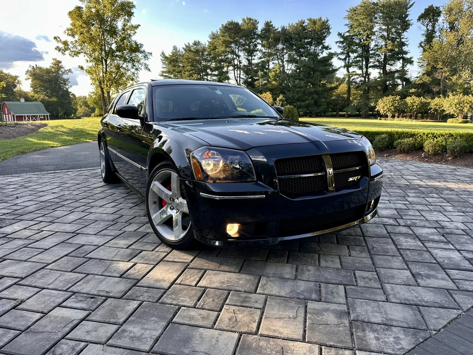 2007 Dodge Magnum SRT8 2nd Gen - Image 6 of 31