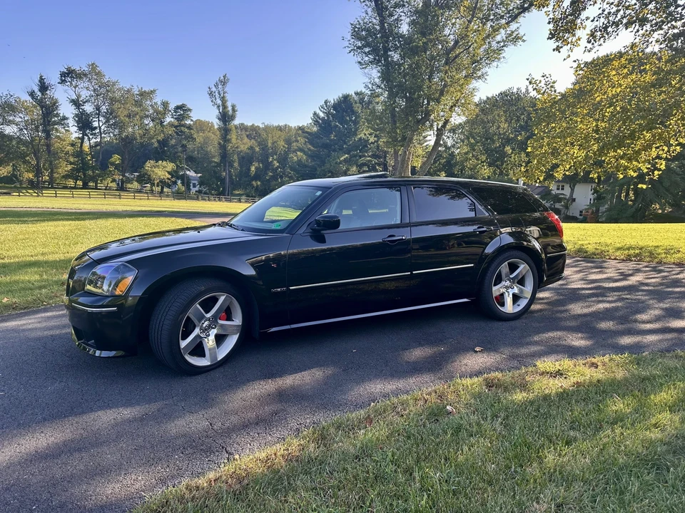 2007 Dodge Magnum SRT8 2nd Gen - Image 26 of 31