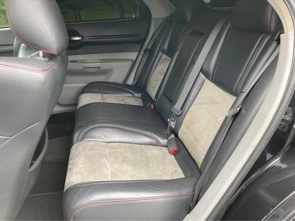 2007 Dodge Magnum SRT8 2nd Gen - Image 7 of 7