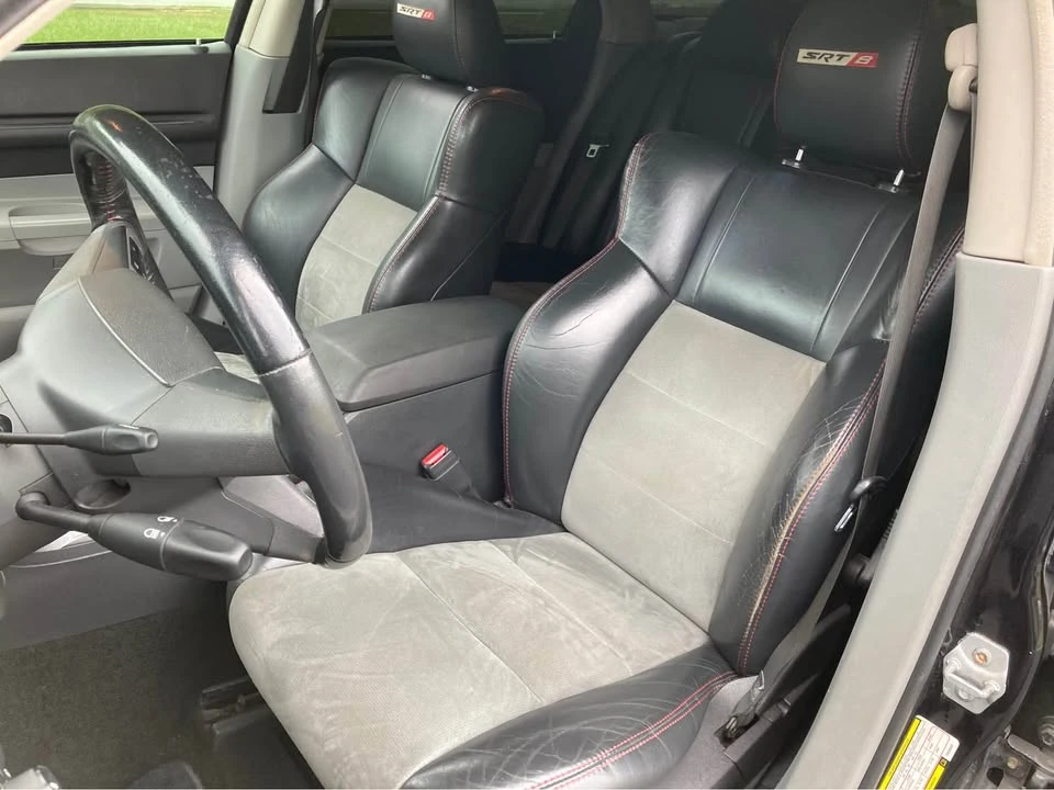 2007 Dodge Magnum SRT8 2nd Gen - Image 6 of 7