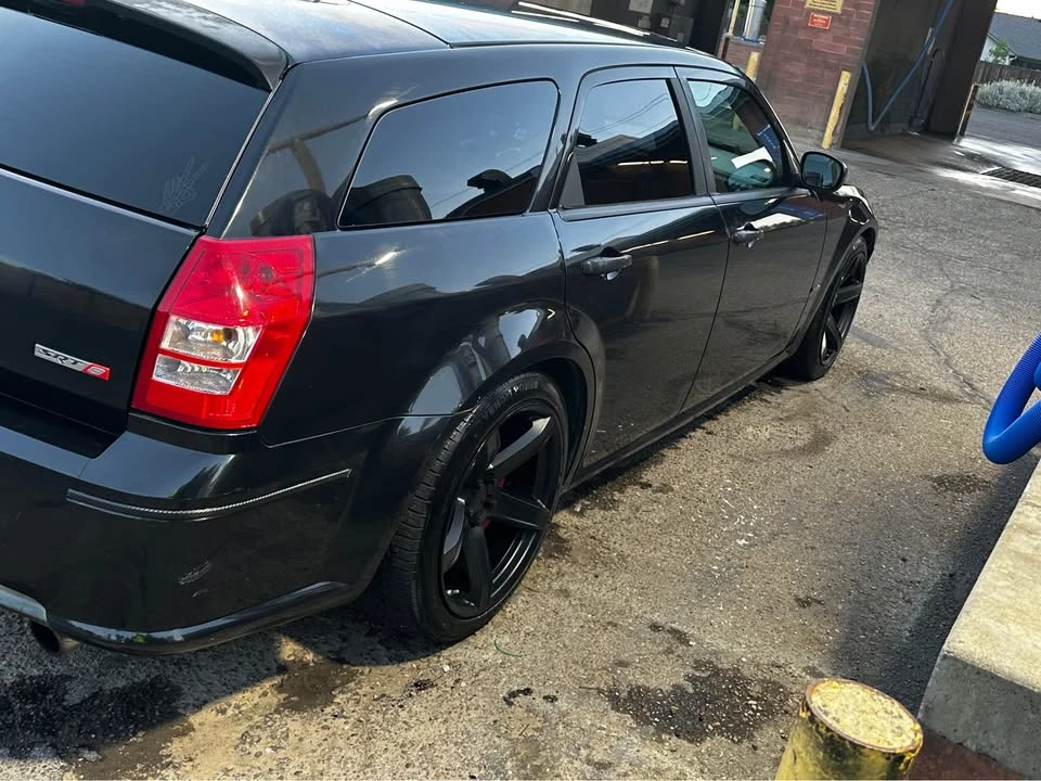 2007 Dodge Magnum SRT8 2nd Gen - Image 11 of 21