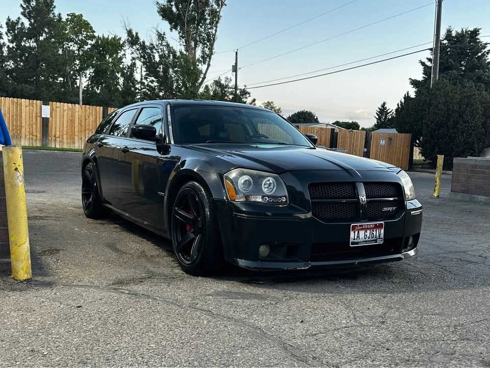 2007 Dodge Magnum SRT8 2nd Gen - Image 2 of 21