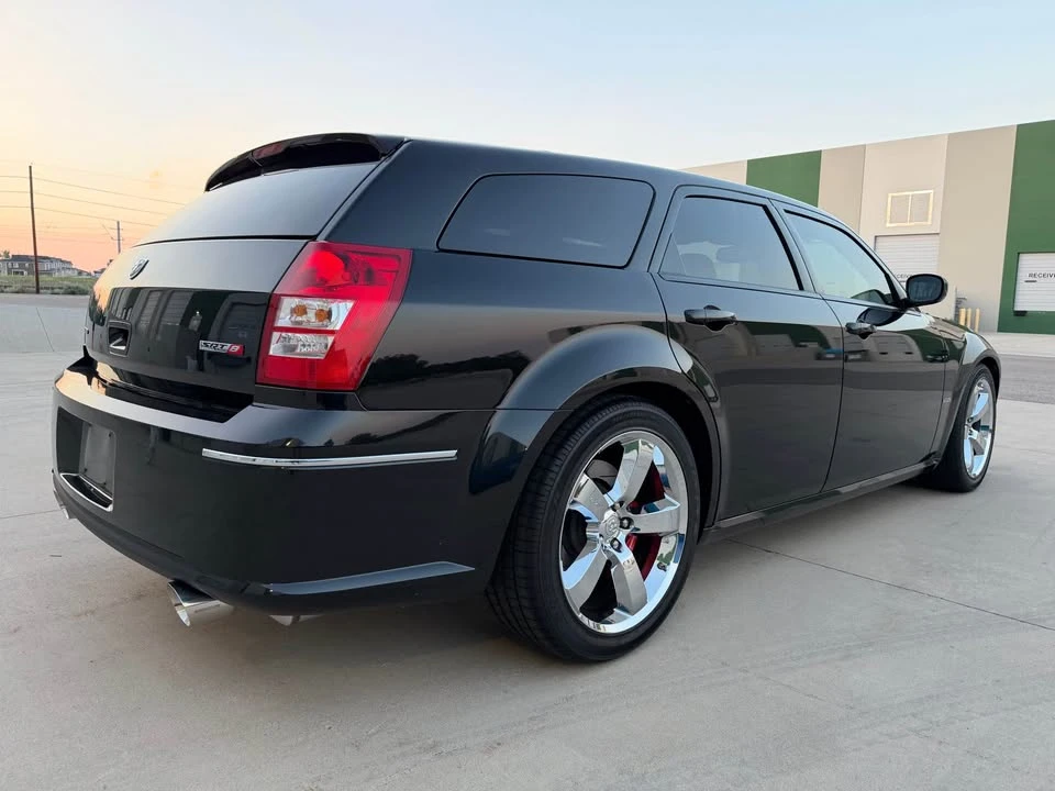 2007 Dodge Magnum SRT8 2nd Gen - Image 4 of 13