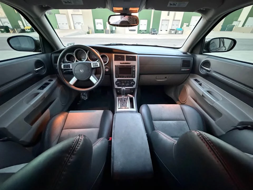 2007 Dodge Magnum SRT8 2nd Gen - Image 5 of 13