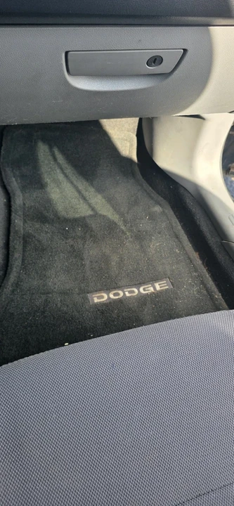 2007 Dodge Magnum 2nd Gen Wagon - Image 6 of 15