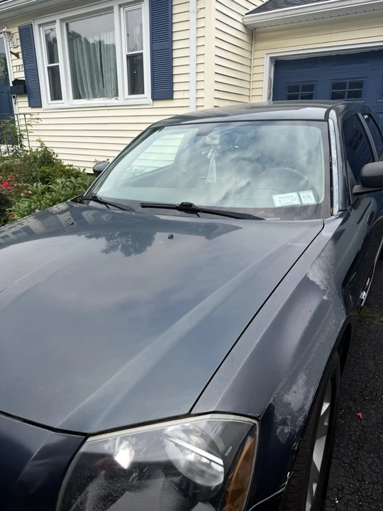 2007 Dodge Magnum 2nd Gen Wagon - Image 2 of 16