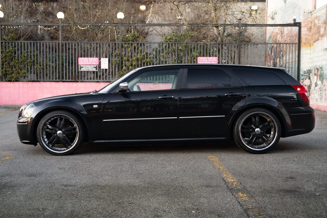 2007 Dodge Magnum 2nd Gen Wagon - Image 9 of 31