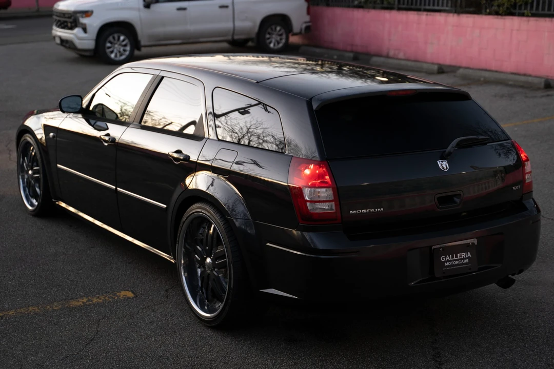 2007 Dodge Magnum 2nd Gen Wagon - Image 12 of 31