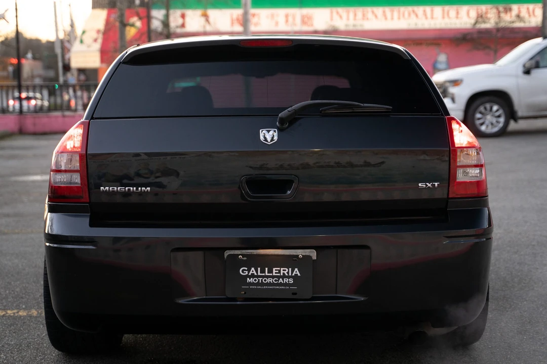 2007 Dodge Magnum 2nd Gen Wagon - Image 14 of 31