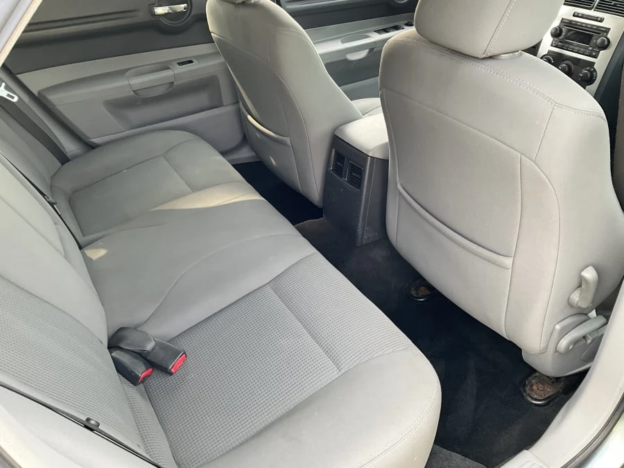 2007 Dodge Magnum 2nd Gen Wagon - Image 7 of 9