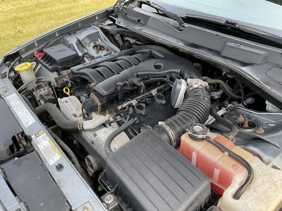 2007 Dodge Magnum 2nd Gen Wagon - Image 9 of 9