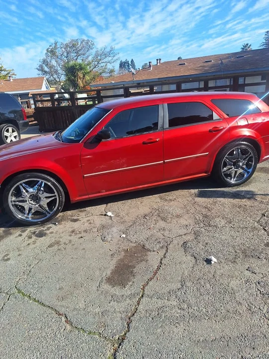 2007 Dodge Magnum 2nd Gen Wagon - Image 6 of 6