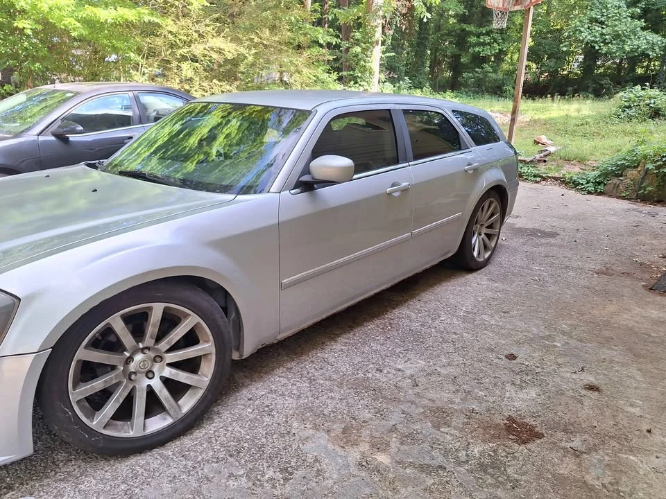 2007 Dodge Magnum 2nd Gen Wagon - Image 6 of 7