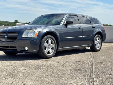 2007 Dodge Magnum SXT Sport Wagon 4D