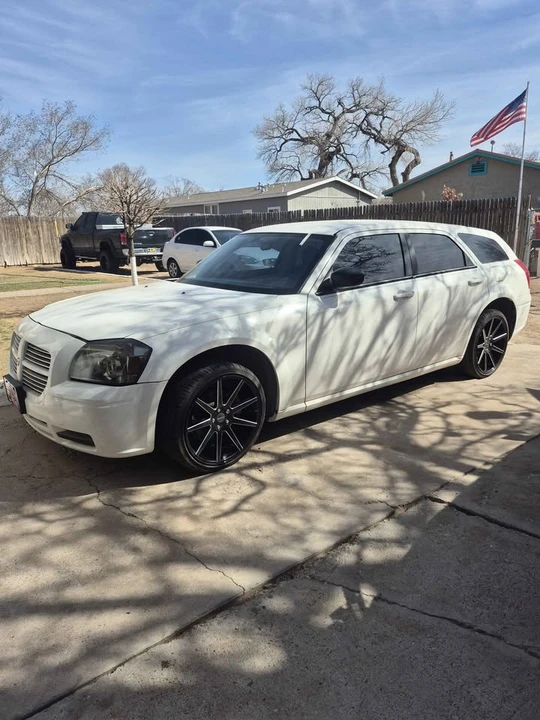 2007 Dodge Magnum 2nd Gen Wagon - Image 5 of 20