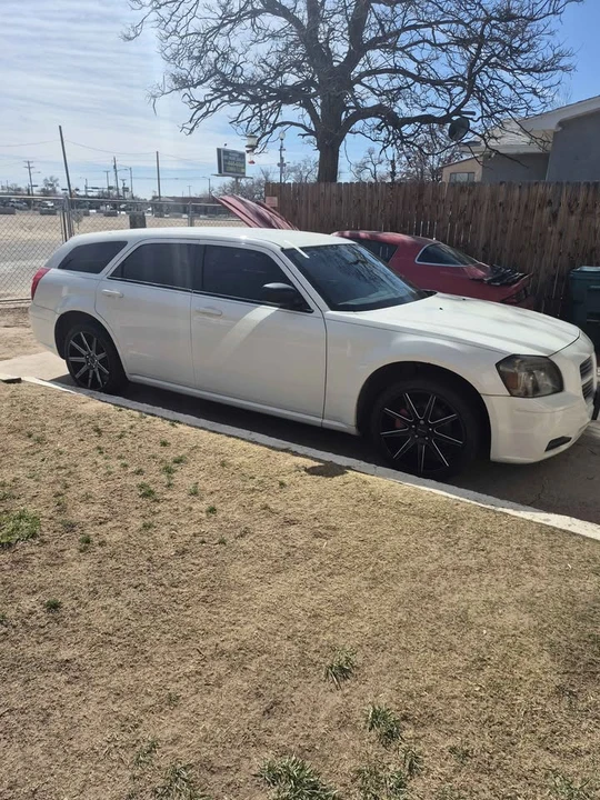 2007 Dodge Magnum 2nd Gen Wagon - Image 4 of 20