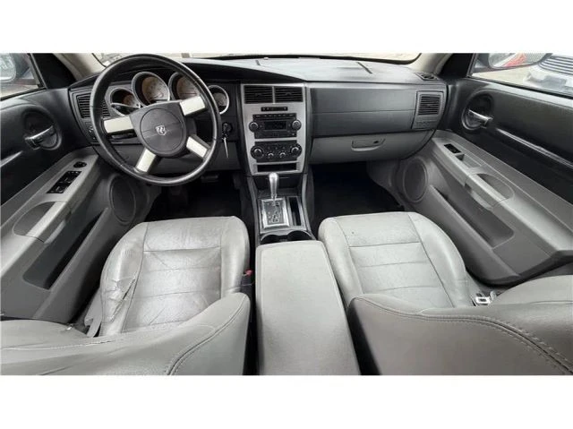 2007 Dodge Magnum 2nd Gen Wagon - Image 6 of 7
