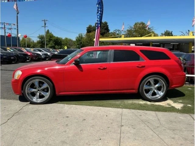 2007 Dodge Magnum 2nd Gen Wagon - Image 4 of 11