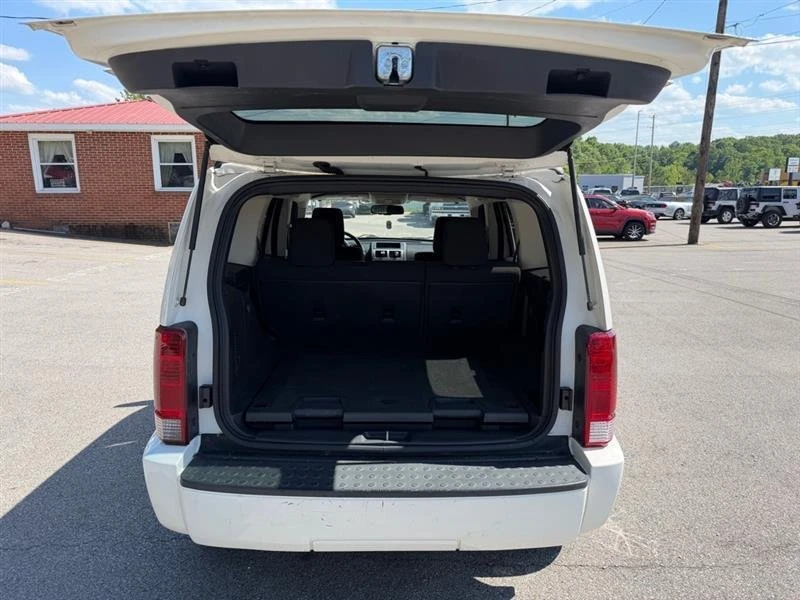 2007 Dodge Nitro - Image 13 of 19
