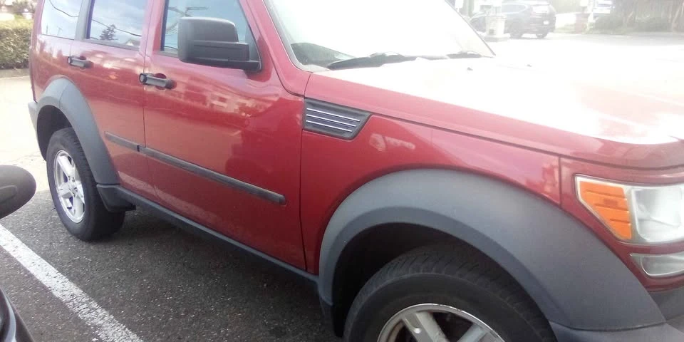 2007 Dodge Nitro - Image 2 of 2