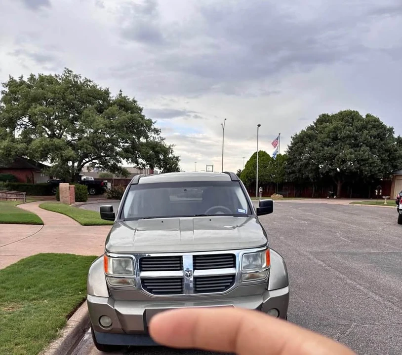 2007 Dodge Nitro - Image 3 of 13