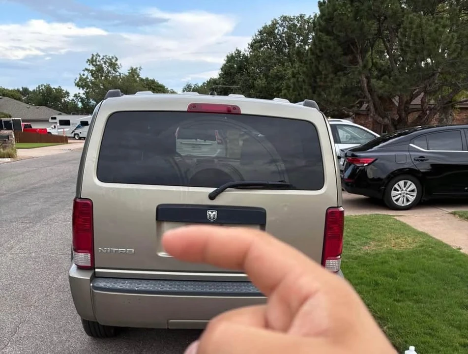 2007 Dodge Nitro - Image 4 of 13