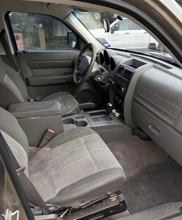 2007 Dodge Nitro - Image 5 of 13