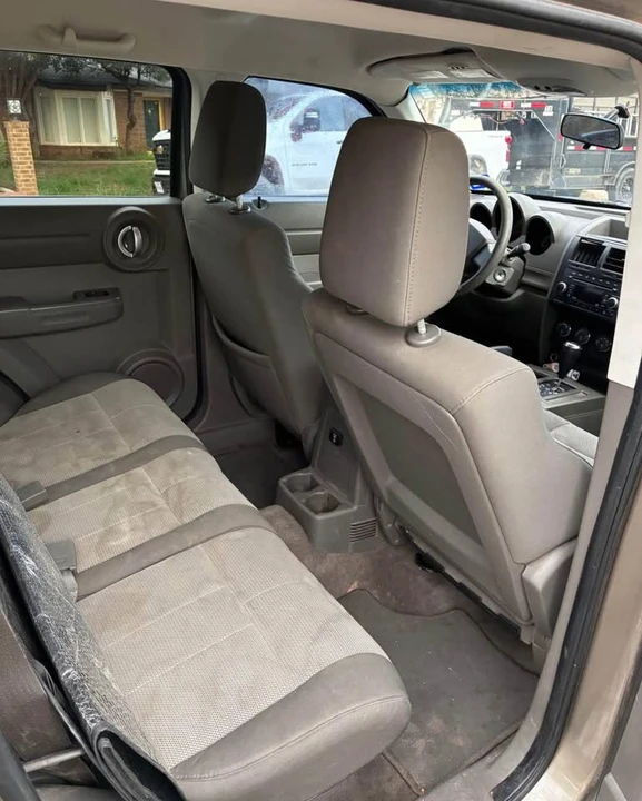 2007 Dodge Nitro - Image 6 of 13